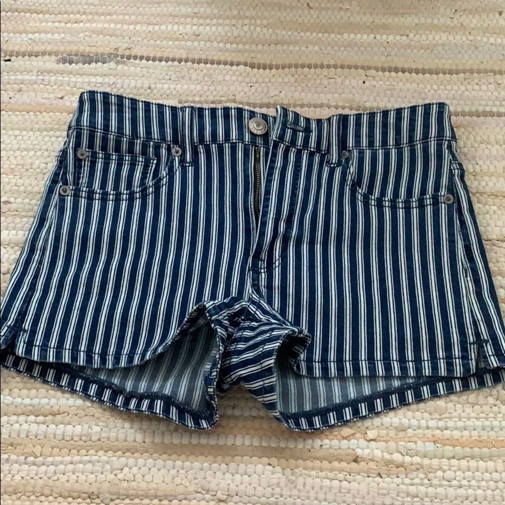Dark blue and white stripped American Eagle shorts